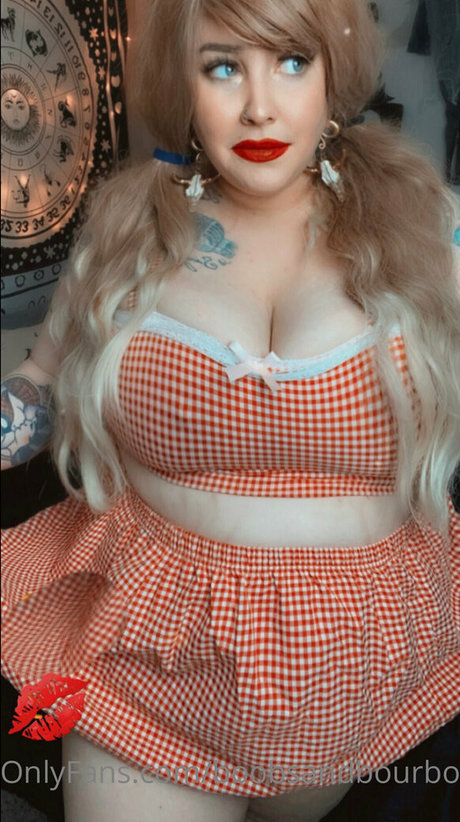 boobsandbourbonfree nice actress archive