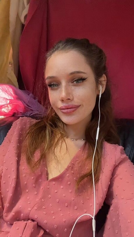 Seckooh pornstar high quality photo