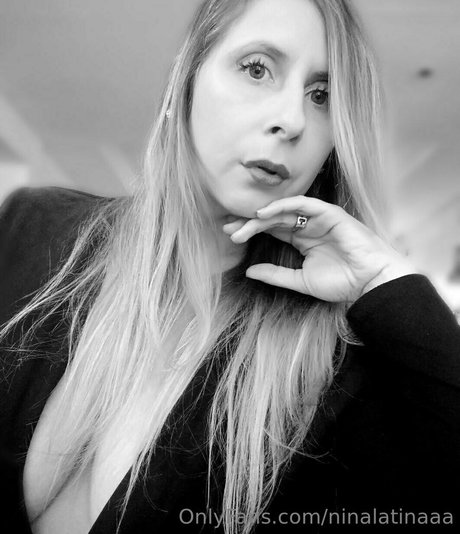 ninalatinaaa sex star picture