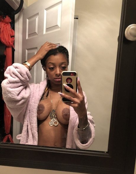 Dannie Ace sexy pornstar galleries