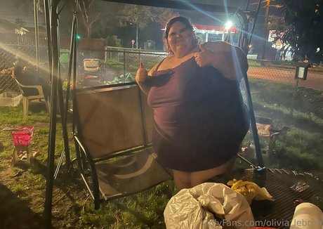 gloryhole wife onlyfans nude pics