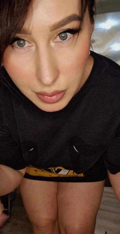 Miss Kiss sex actress galleries