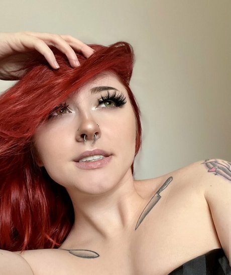 Macaroninoise actress galleries