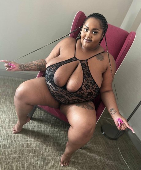 Anyai The Saiyan adult actress gallery