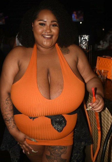 Anyai The Saiyan star porn pics