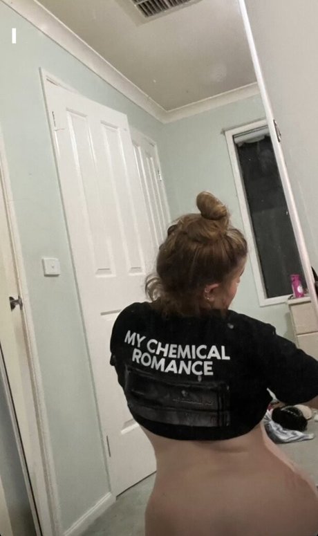 Stacey Hoult nice star photo