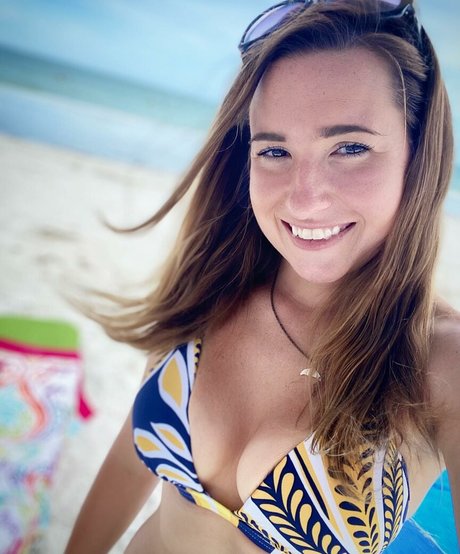 Krisea Marina erotic pornstar photo