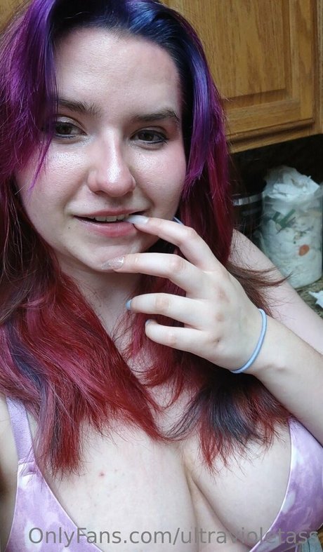 ultravioletass pretty actress img