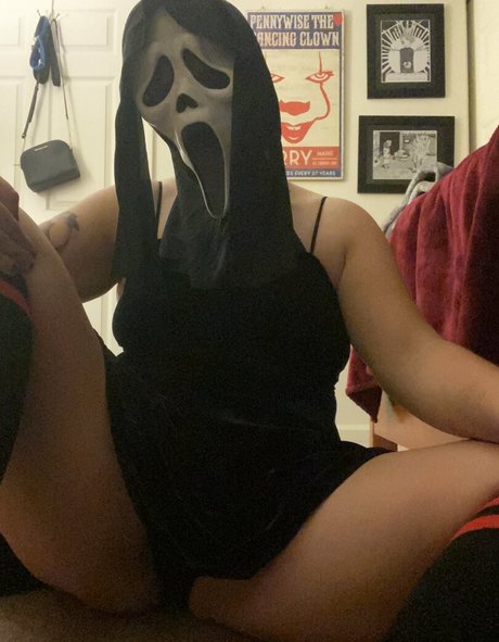 goth thick onlyfans pornographic photos