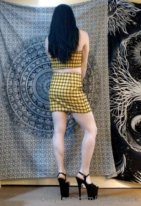 roxie black model xxx galleries