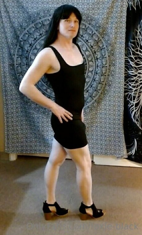 trans ebony onlyfans top pics