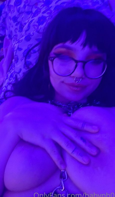 babyph0 model sexy pics