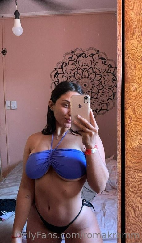 romakromm pornstar sexy picture