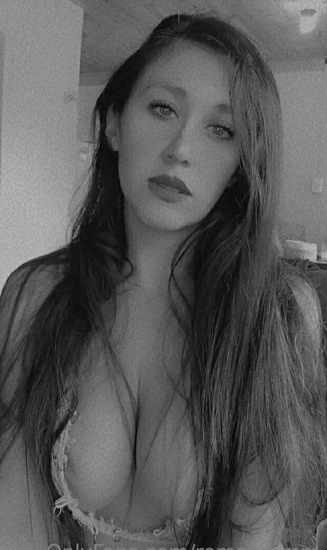 romakromm top model picture