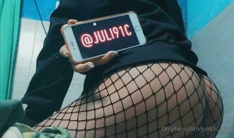 juli91c free model nude photos