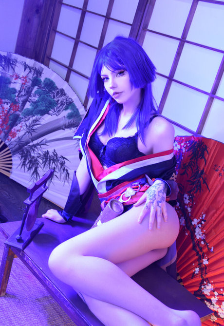 Flutterow pornstar hot photo