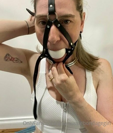 aussieropeworks sexy model picture