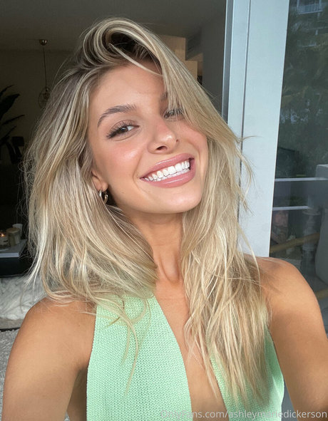 perky tits onlyfans exclusive images