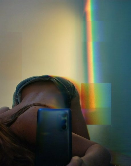 yougirlx18 erotic star img