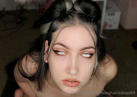 meaghanisdead69 best star pic
