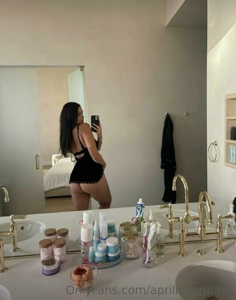 aprillovegeary hd actress image