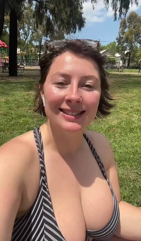 SliceOfSalami exclusive pornstar gallery