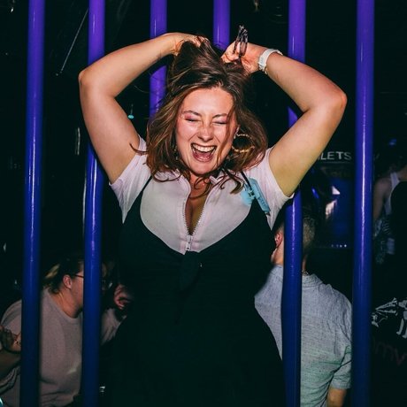 SliceOfSalami naked model pic