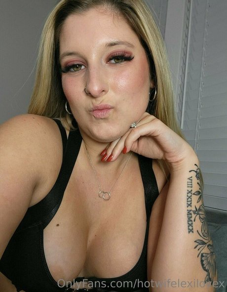 college girl onlyfans beautiful naked image