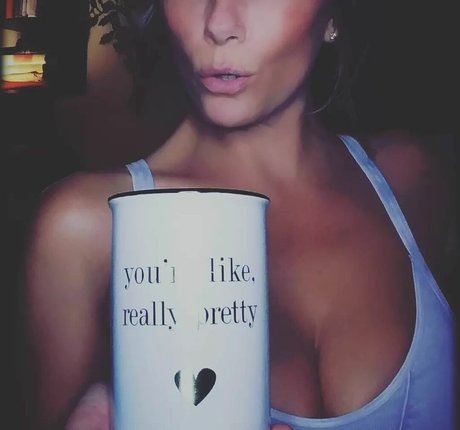 asian shemale onlyfans erotic photos