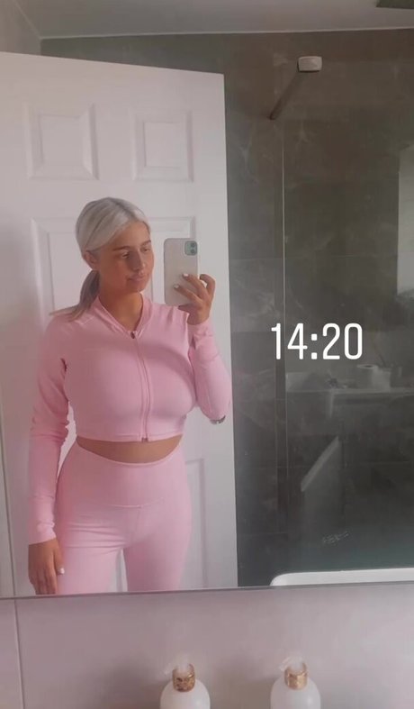 Elizabeth Taylor nude star picture