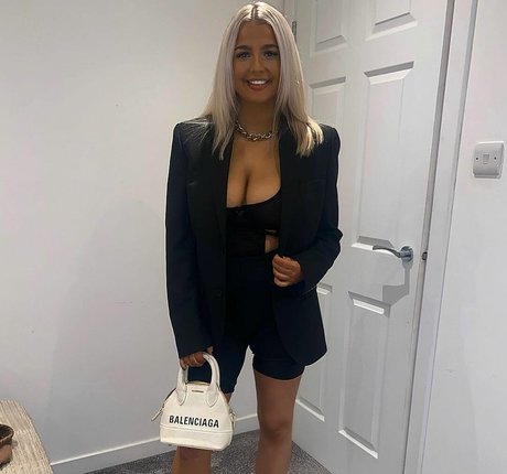 Elizabeth Taylor hot actress photos