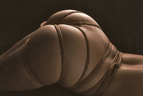 Zeynep Renda high quality actress img