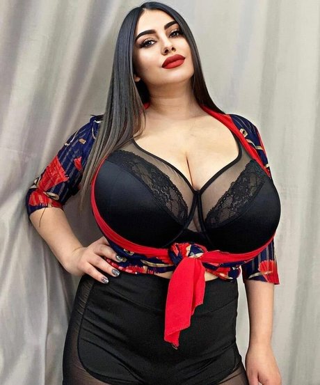 Rozzzywow nudes actress archive