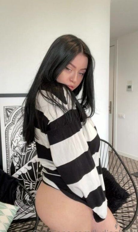 LydiaGhost model exclusive pictures