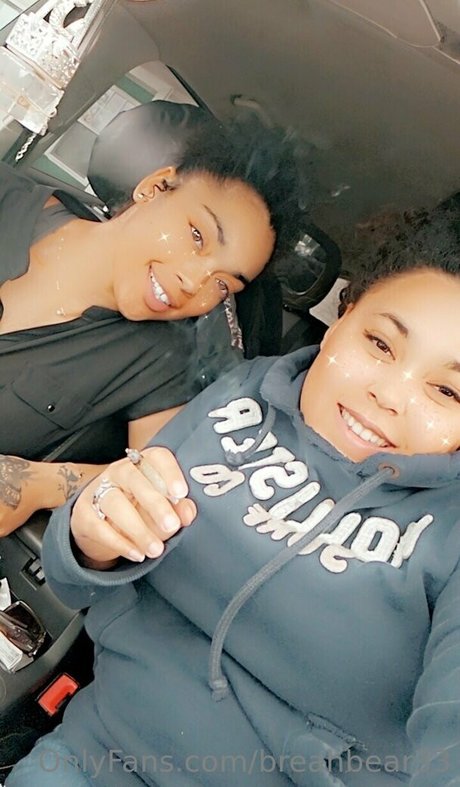 breahbear33 exclusive actress pic