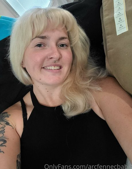 arcfennecbabe model free picture