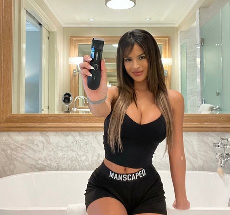 Briannagova perfect actress images