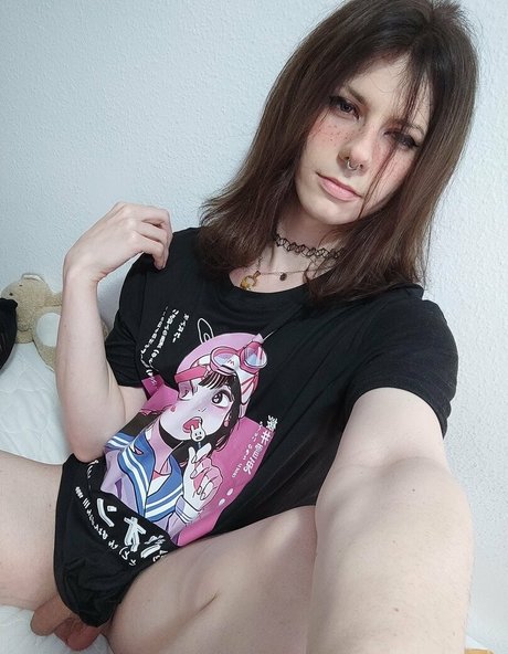 Xlunartears top actress image