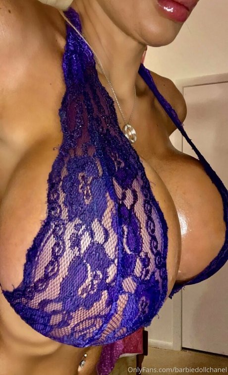 barbiedollchanel sexy model photos