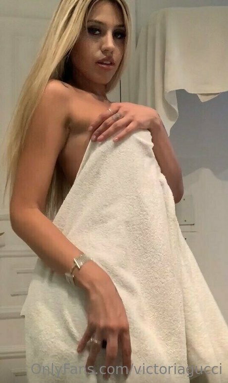 chubby blonde onlyfans free xxx galleries