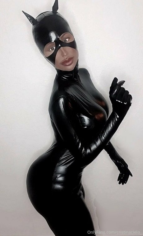 feet slave onlyfans pretty image