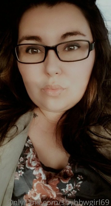 shybbwgirl69 star free img