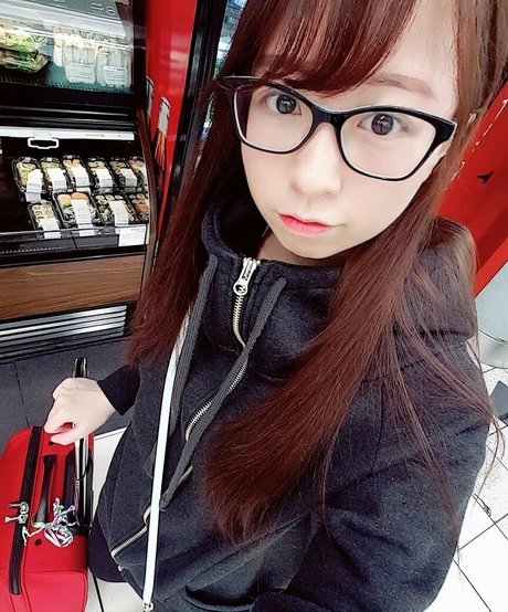 blonde natural onlyfans sexy xxx galleries