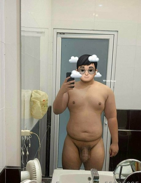 wnp55535995 pornographic star pic