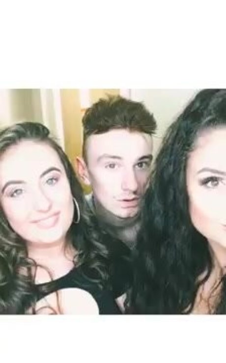 tattooed onlyfans perfect images