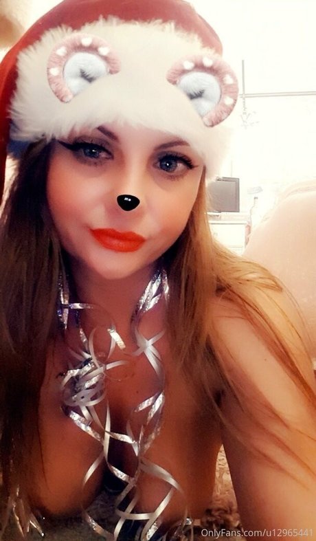 Jamieleepinkymummy adult model gallery