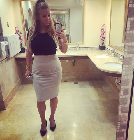 gym shower onlyfans naked pics