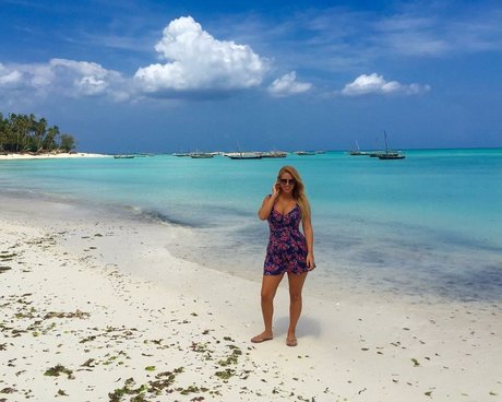 young onlyfans free sexy img