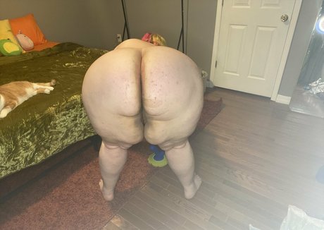 amateur blonde onlyfans adult pic