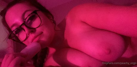 peachy virgo sex model pictures